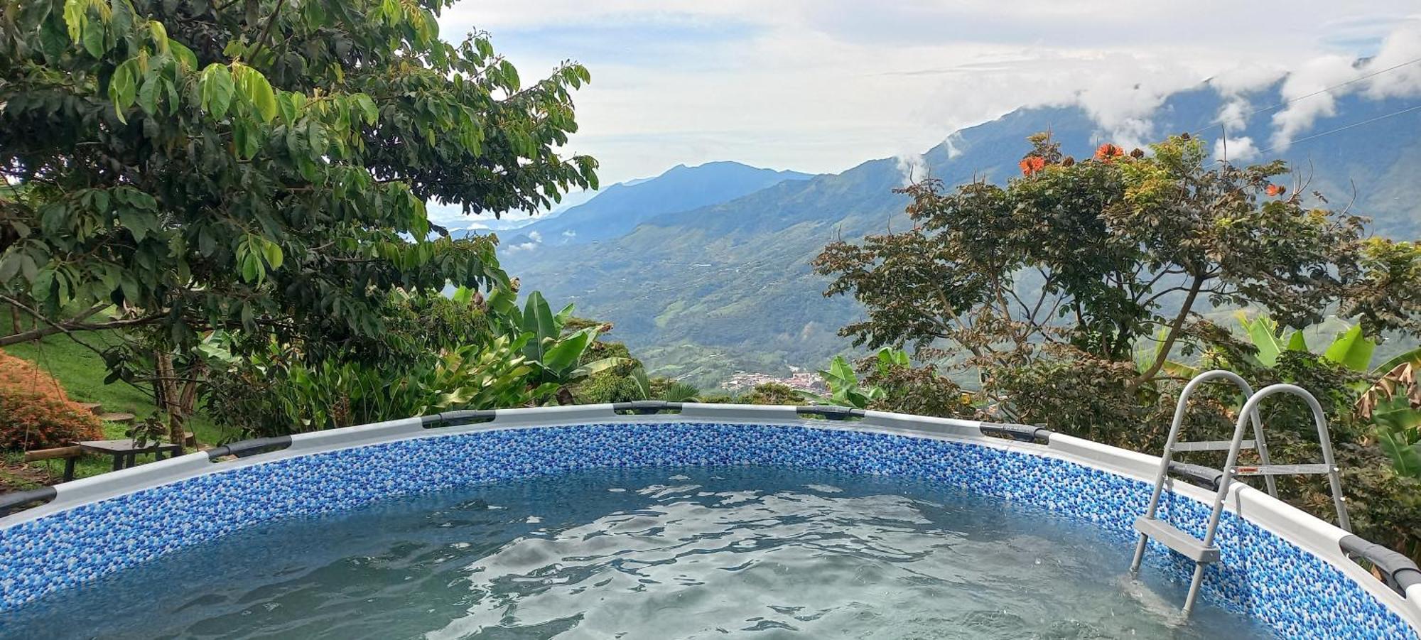 Ecohotel Soplo Del Tambo 코코르나 외부 사진